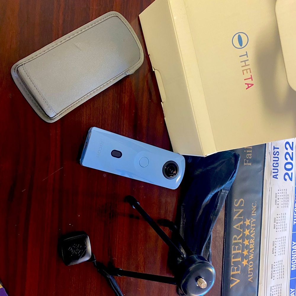 RICOH THETA